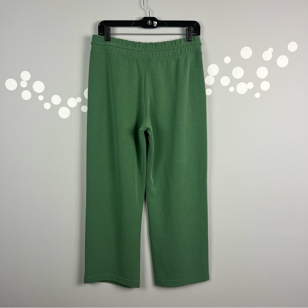 Athleta Green Cropped Wide-Leg Sweatpants - Picture 8 of 10